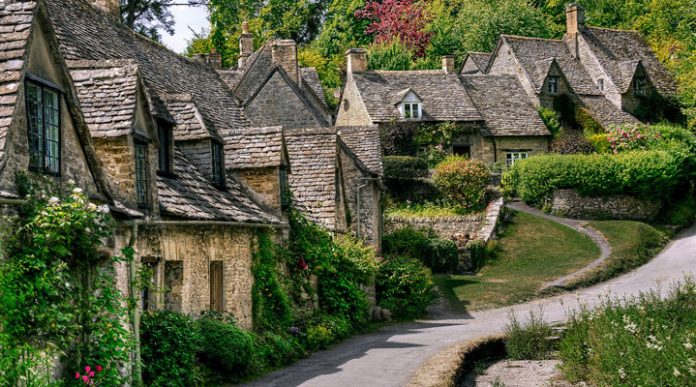 Бібері: найкрасивіше старовинне село Великобританії бибери великобритания
