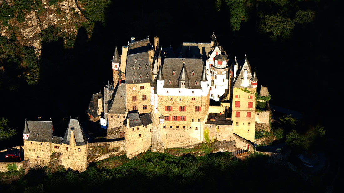 Замок Ельц