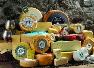 Сири Італії: ТОП-5 найбільш особливих, дивних та дуже своєрідних творінь сироварів