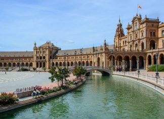 Куди поїхати з Малаги: 15 кращих ідей для подорожі одного дня