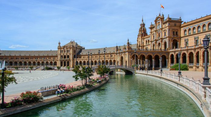 Куди поїхати з Малаги: 15 кращих ідей для подорожі одного дня