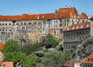 Куди поїхати з Праги: 15 кращих ідей для подорожі одного дня