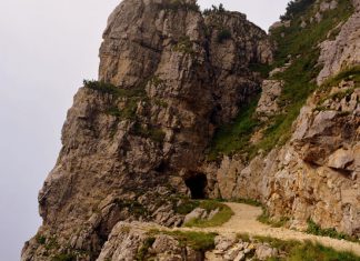 Дорога 52 галерей: дивовижна пригода, яка чекає на вас в італійських Альпах