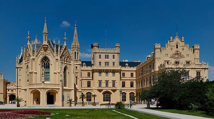 Куди поїхати з Братислави: 12 кращих ідей для подорожі одного дня