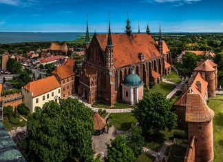 Куди поїхати з Гданьска: 15 кращих ідей для подорожі одного дня