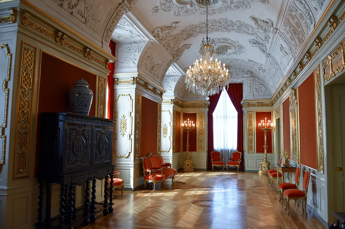 Палац Крістіансборґ