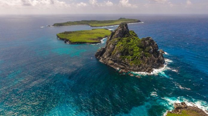 Острови Бразилії: 10 найкрасивіших та найказковіших місць