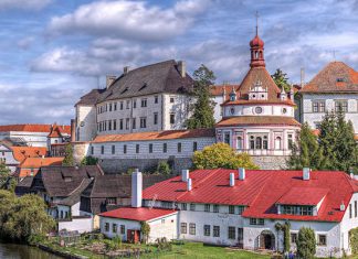 Маленькі міста Чехії: 10 чарівних тихих місць, що розкриють вам справжню красу цієї країни