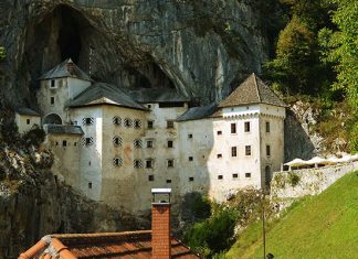 Найвідоміші замки світу: споруди, про які варто дізнатися більше