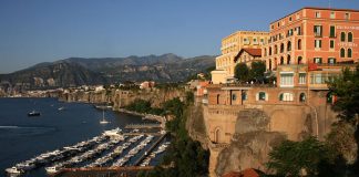 Сорренто: один із найвідоміших морських курортів Італії