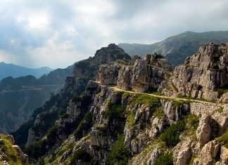 Куди поїхати з Верони: 12 кращих ідей для поїздки одного дня