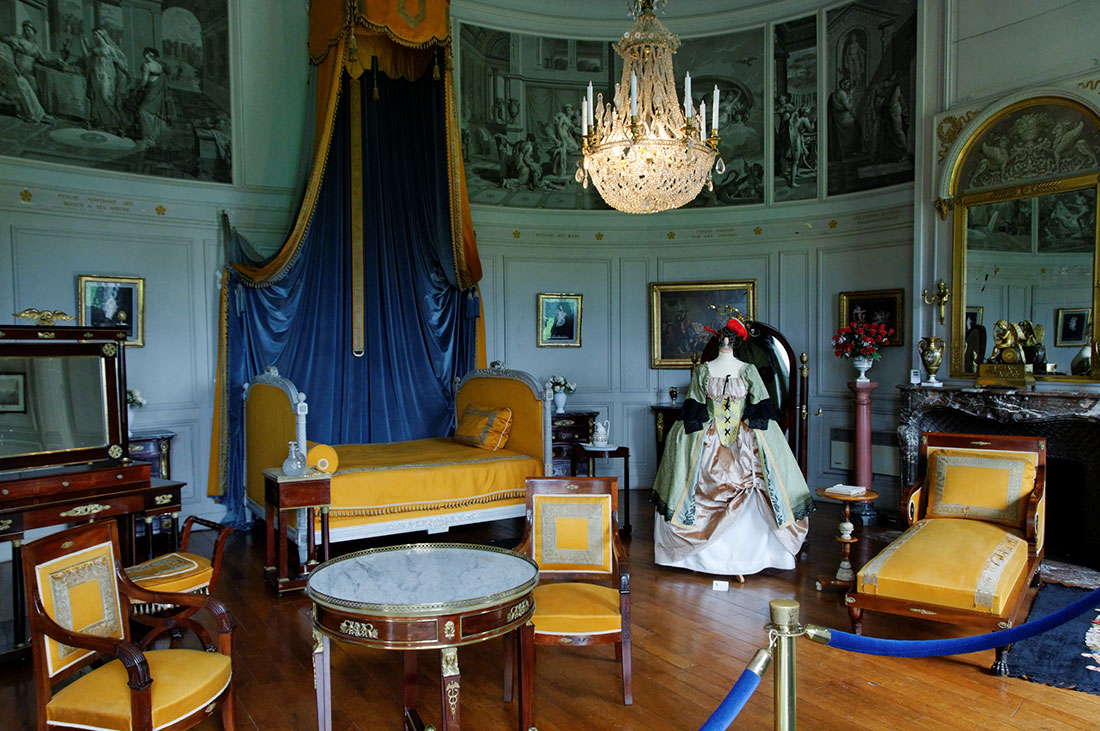 Кімната короля Іспанії в замку Валансе