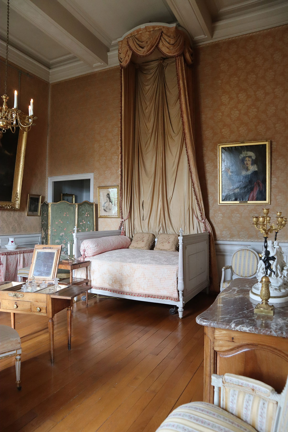 Кімната принцеси де Беневент в замку Валансе