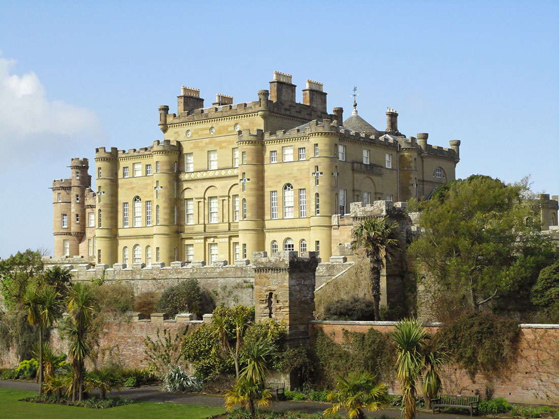 Замок Куллін та сад