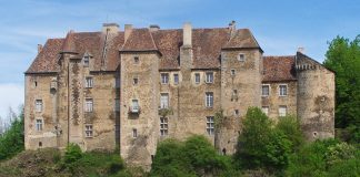 Замок Буссак: джерело натхнення великих французьких письменників
