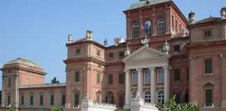 Королівський замок Ракконіджі: аристократична резиденція Савойського Дому