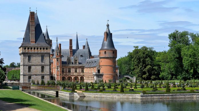 Замок Ментенон: дивовижне місце з багатою історією