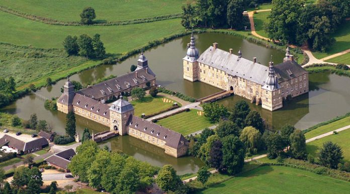 Замок Лембек: його історія нараховує вже тисячу років!