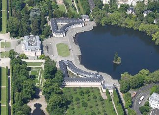 Палац Бенрат: одне з головних визначних місць Дюссельдорфа